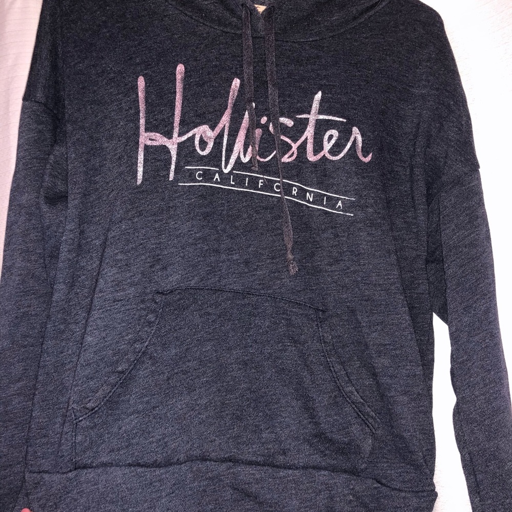 Blue and pink Hollister sweatshirt